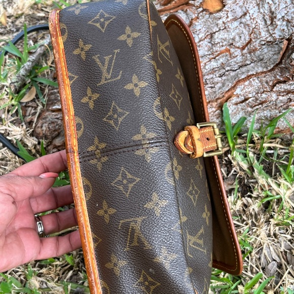 Authentic LV Sologne - Picture 3 of 13